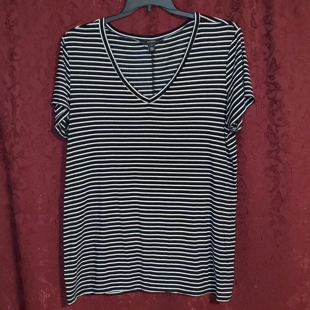 Halogen v-neck striped tee